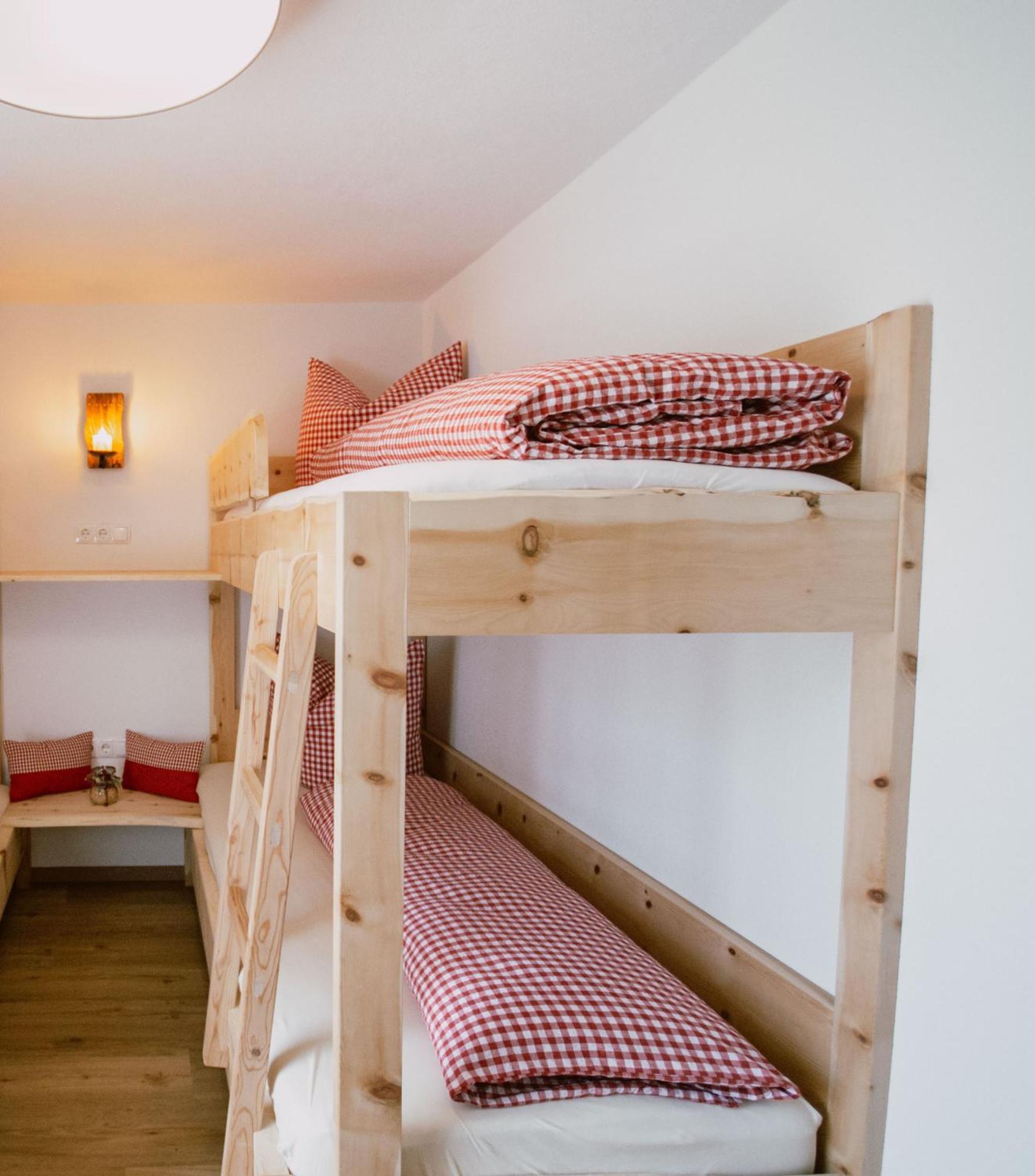 Nedererhof - Zimmer Edelweiss Mit Gemeinschaftskueche Schmirn Экстерьер фото